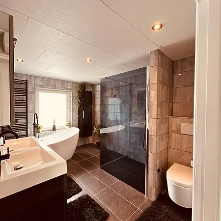 Bed and breakfast Prachtig Allemachtig 3*